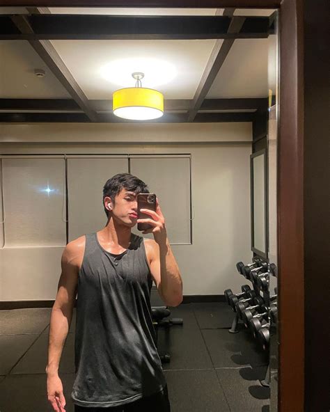 David Licauco (@davidlicauco) Official .